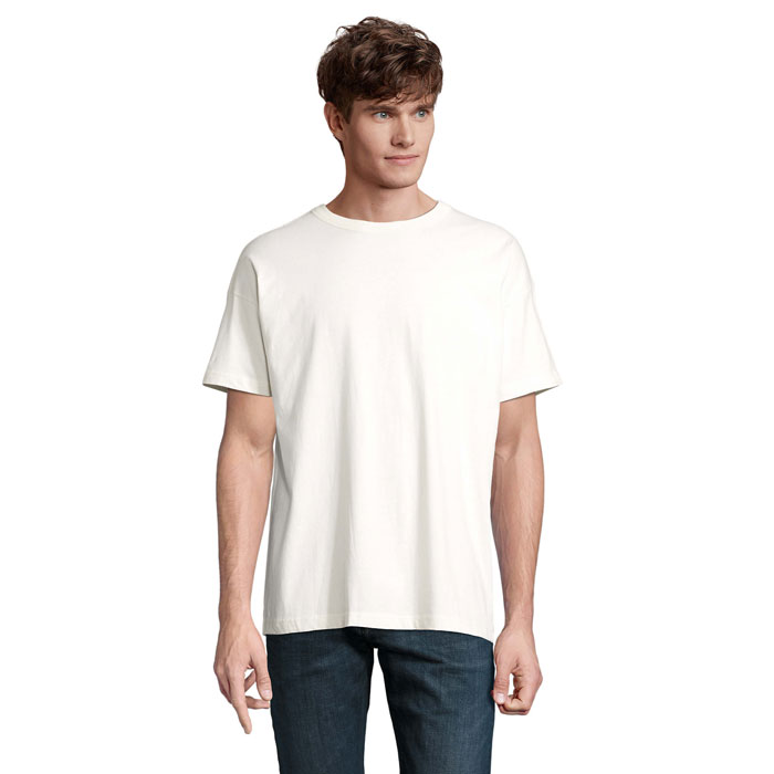 BOXY MEN Off-White – bOXY PÁNSKE NADROZMERNÉ TRIČKO s potlačou | Predmety.sk